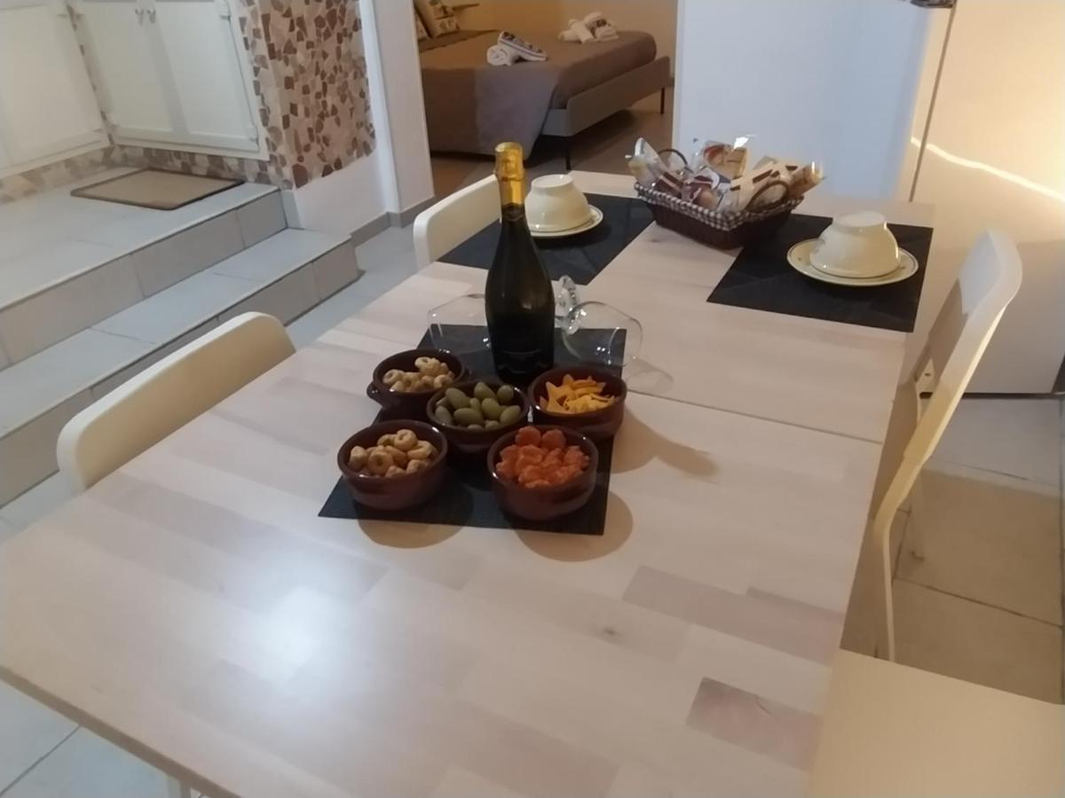 Apartmán La Dimora Di Tonia Mesagne Exteriér fotografie